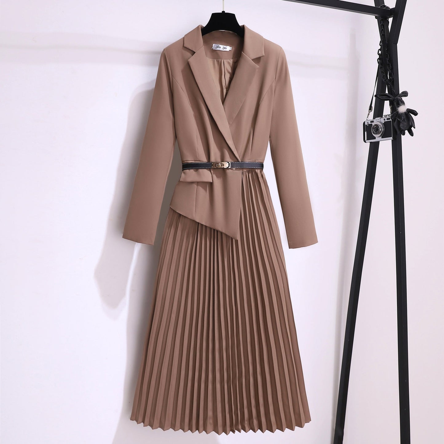 Pileli Midi Blazer Elbise